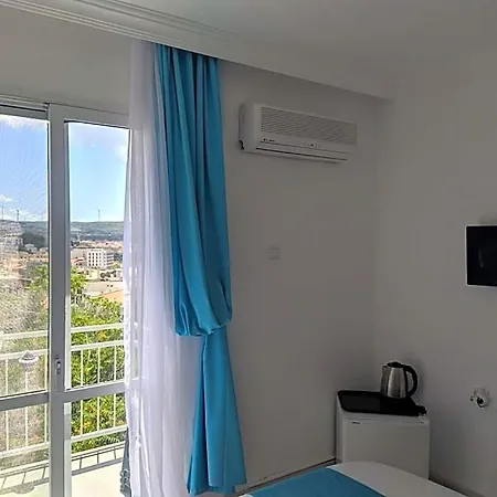 Minerva Port Hotel