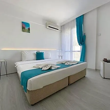 Szálloda Minerva Port 3*